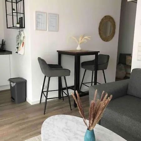 Moderne Neue 2 Daire Uetersen